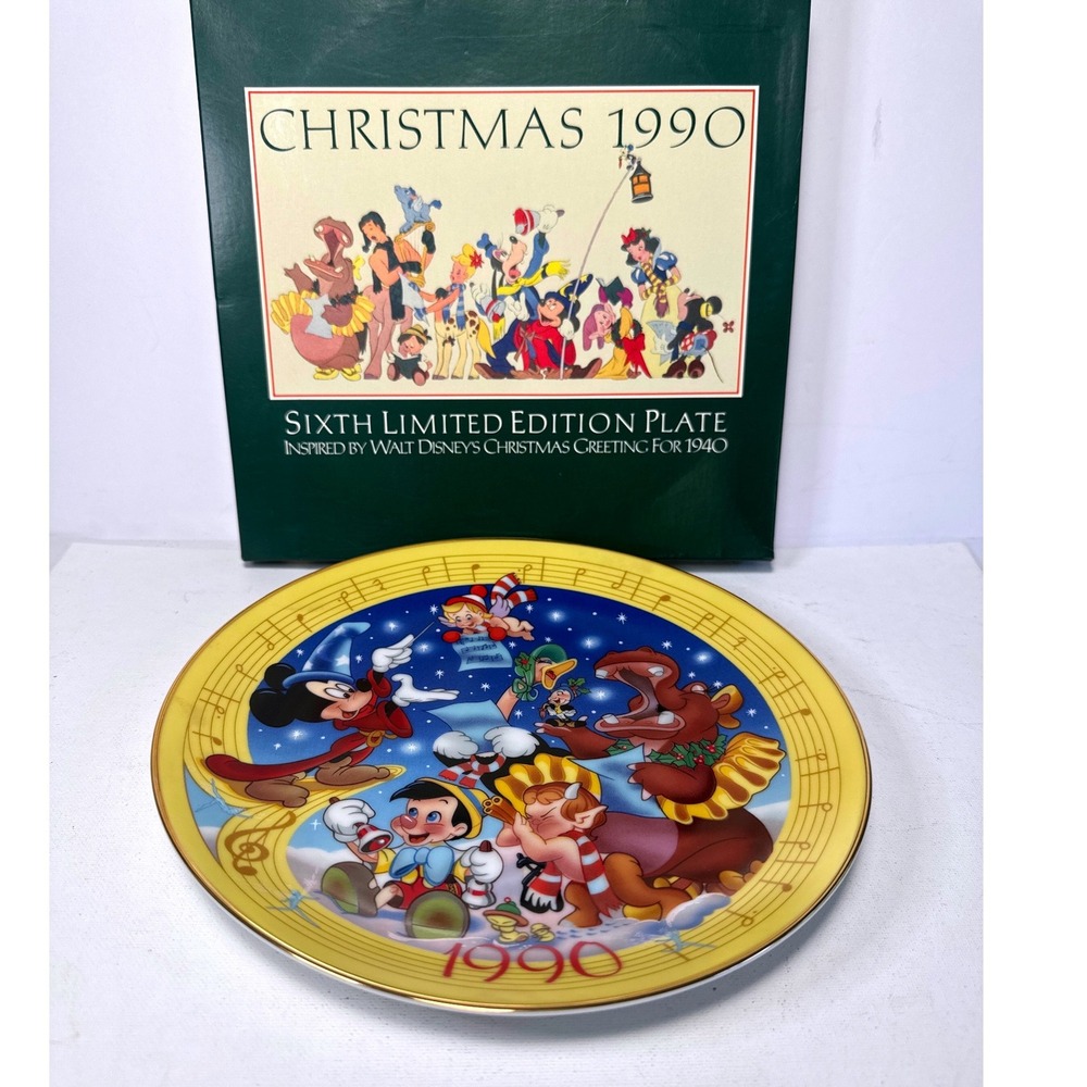 Disney 1990 Christmas Plate Sixth Limited Edition Mickey Pinocchio Gold Trim